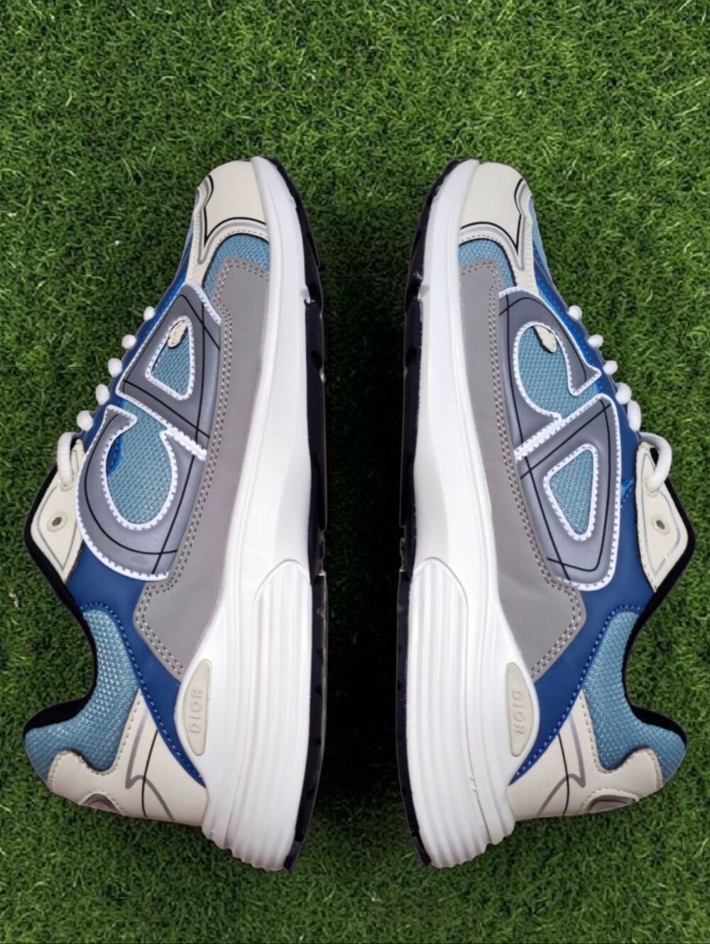 Dior B30 Reflective Blue Grey White Size 12 No Box